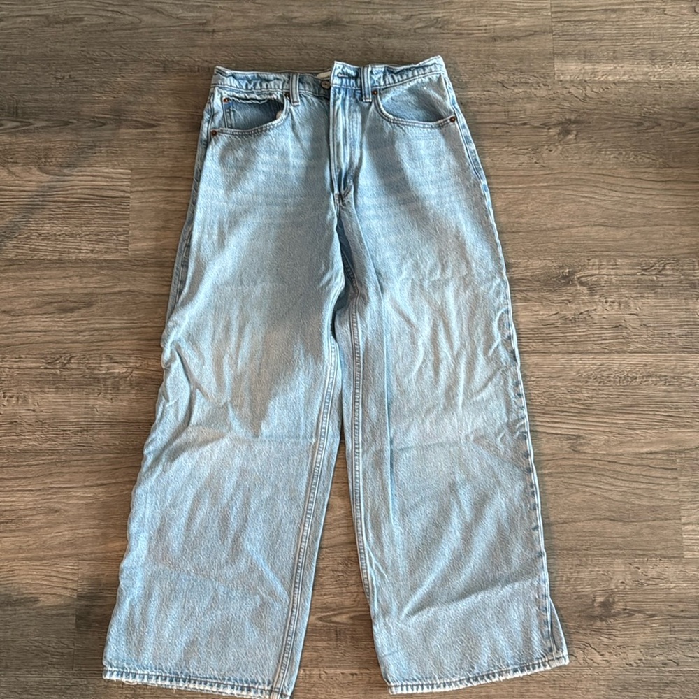 Abercrombie mid rise loose jeans